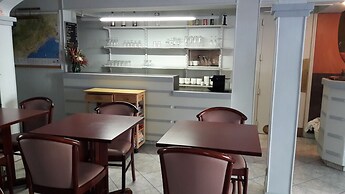Hôtel les Troenes