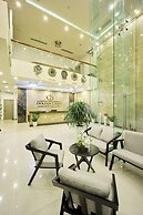 Golden Light Hotel