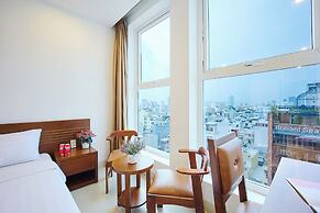 Golden Light Hotel