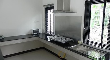 Naya Bungalow