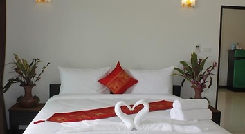 Naya Bungalow