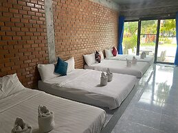 Irak Resort