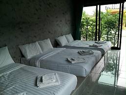Irak Resort