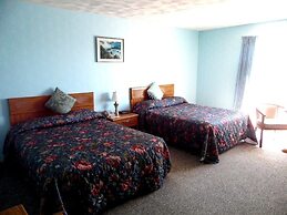 Redclyffe Shore Motor Inn