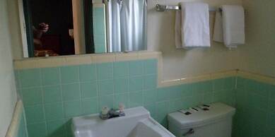 Belmont Motel