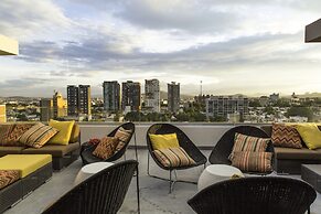 Hotel Love It CAS Consulate