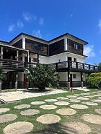 Sea Cliff Resort