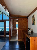 Sea Cliff Resort