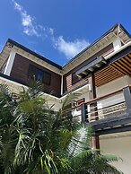 Sea Cliff Resort