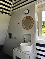 Sea Cliff Resort