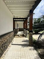 Sea Cliff Resort