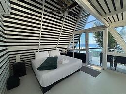 Sea Cliff Resort