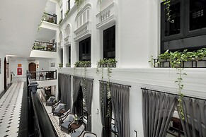 Paul Chabot Hotel