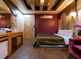 Drama Motel