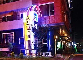 Drama Motel