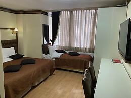 Gloria Tibi Hotel