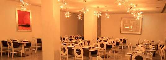 Aparthotel Tropicana