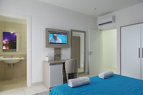 Hotel America