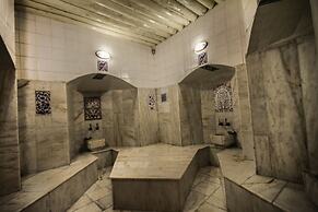 Heaven Cave House
