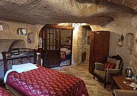 Heaven Cave House