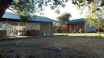 Ditlhapi Guest House
