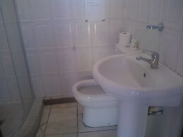 Luxury Wild Inn