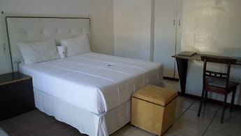 Luxury Wild Inn