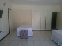 Luxury Wild Inn