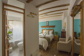 Parwa Guest House
