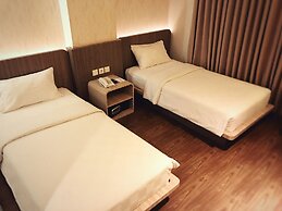 M Premiere Hotel