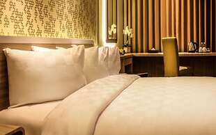 M Premiere Hotel