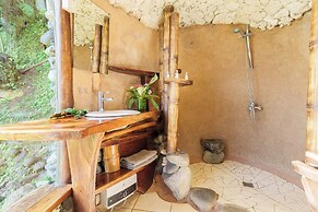 Vanira Lodge