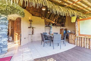 Vanira Lodge