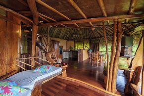 Vanira Lodge
