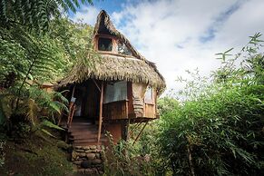 Vanira Lodge