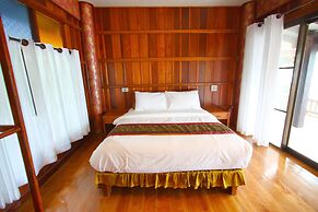 Bhuvarin Resort