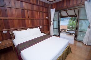 Bhuvarin Resort