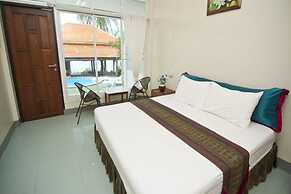 Bhuvarin Resort