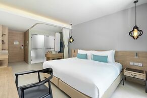 AtEase Phuket Patong