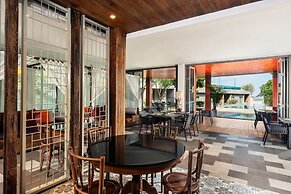 AtEase Phuket Patong