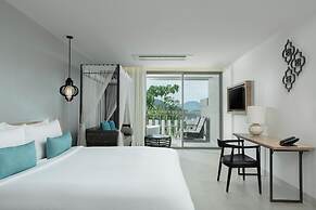 AtEase Phuket Patong