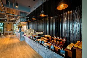 AtEase Phuket Patong