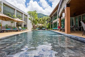 AtEase Phuket Patong