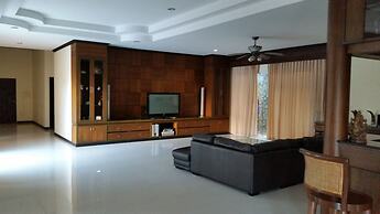 Viewpoint Villa