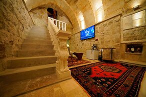 View Cave Hotel