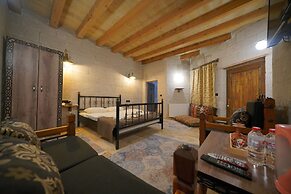 View Cave Hotel