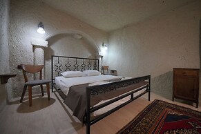 View Cave Hotel