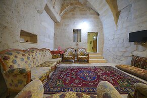 View Cave Hotel