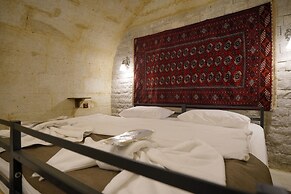 View Cave Hotel