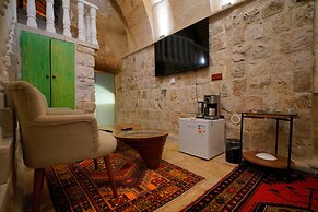 View Cave Hotel